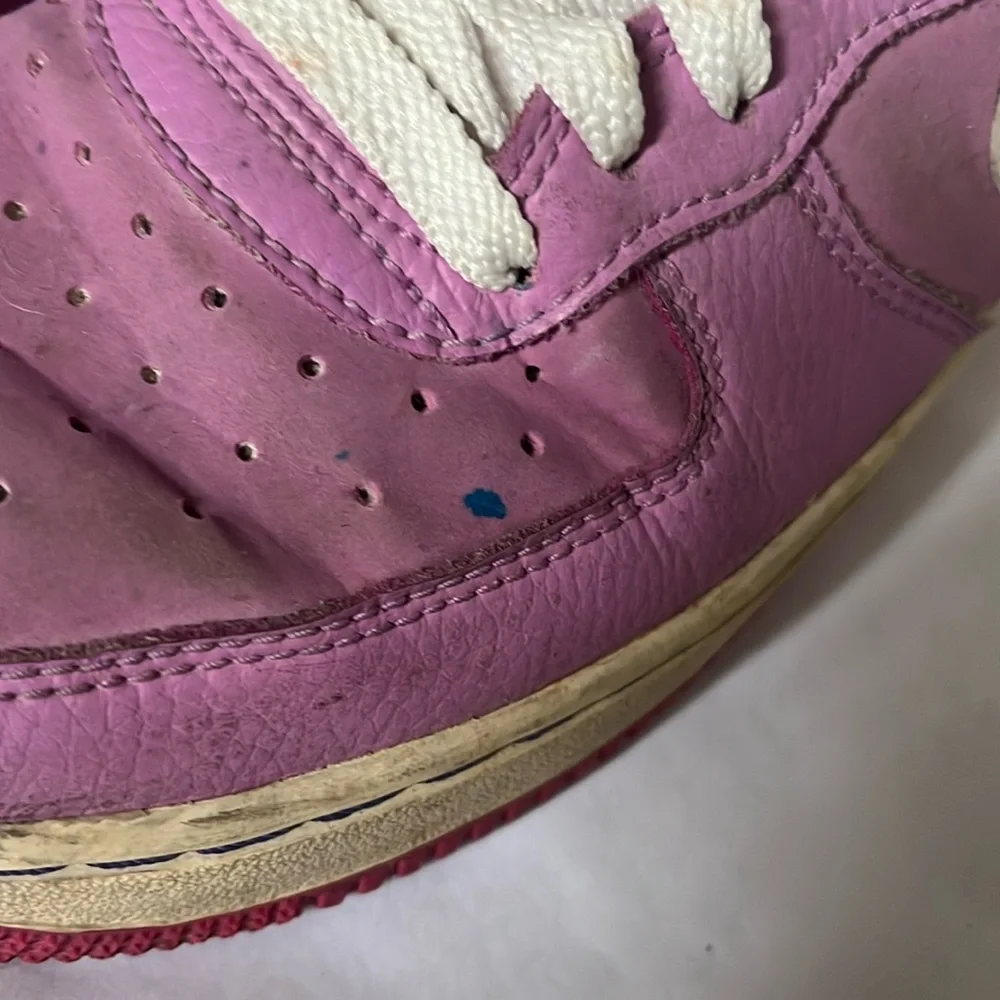Nike good small